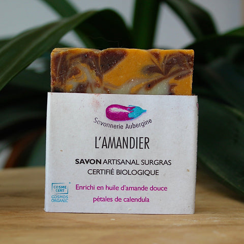 Savon solide | Amande douce | Tous les types de peaux | Savonnerie Aubergine | 100gsavonUneViePlusSaine